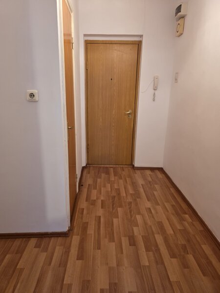 Theodor Pallady, 5 minute metrou 1 Decembrie 1918, pe strada Becatei