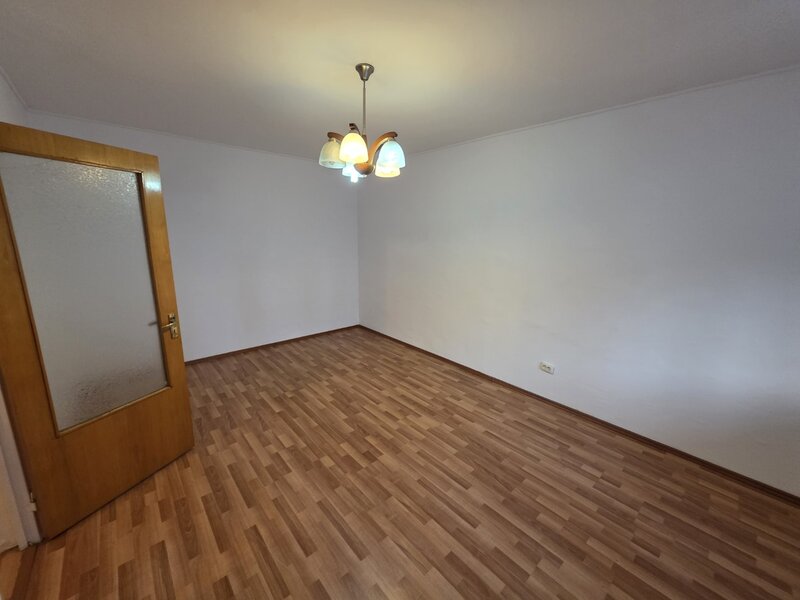 Theodor Pallady, 5 minute metrou 1 Decembrie 1918, pe strada Becatei